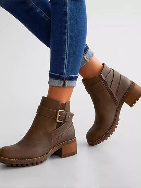 Buckle Vegan Faux Leather Bullboxer B-52 Strappy Heeled Boot Dark Brown Size 11
